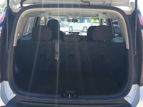 Used 2016 Kia Soul FWD image 27