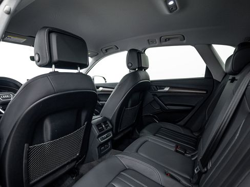 Certified 2023 Audi Q5 2.0T Premium w/ Convenience Package AWD/4WD image 19