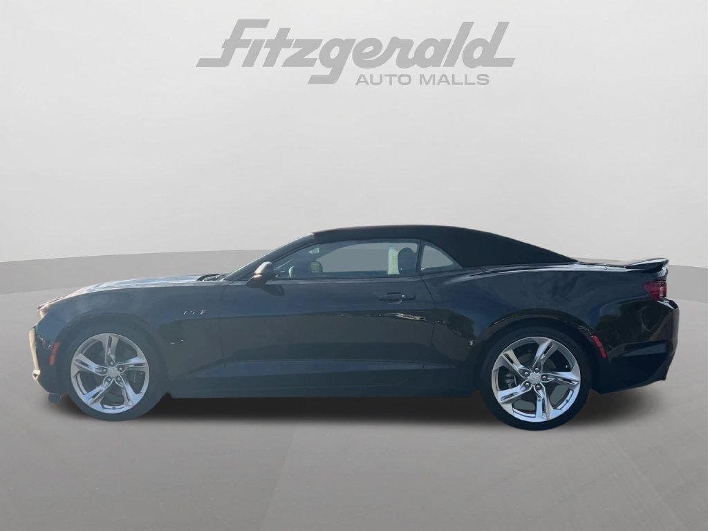 Used 2023 Chevrolet Camaro LT w/ Technology Package RWD image 5