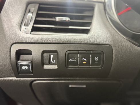 Used 2014 Chevrolet Impala LTZ image 23