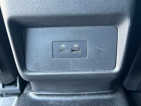 Used 2023 Nissan Rogue SV w/ SV Premium B Package FWD image 38