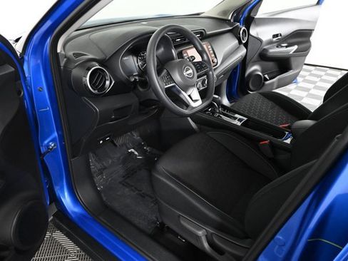 Used 2023 Nissan Kicks SV image 18