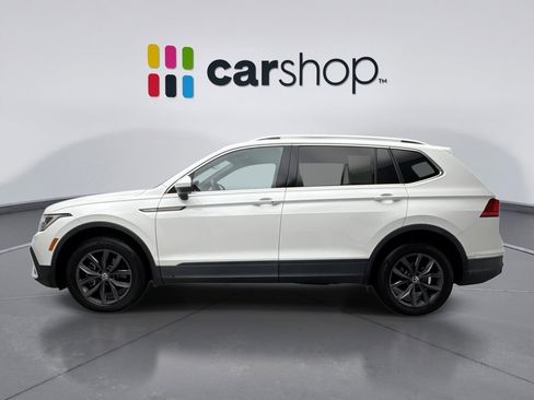 Used 2022 Volkswagen Tiguan SE image 2
