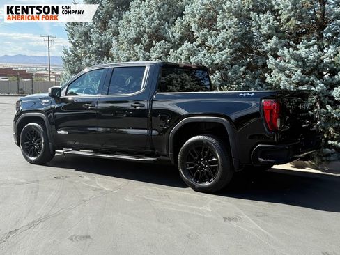 Used 2022 GMC Sierra 1500 Elevation image 3