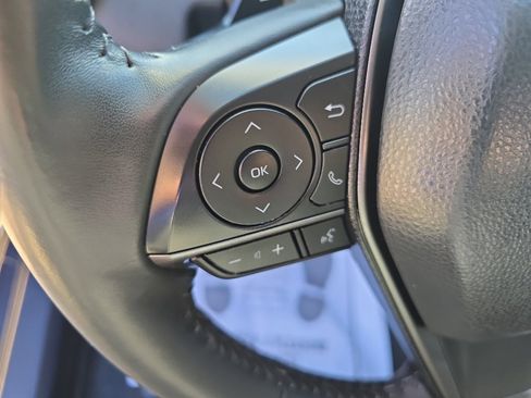 Used 2024 Toyota Camry SE image 21