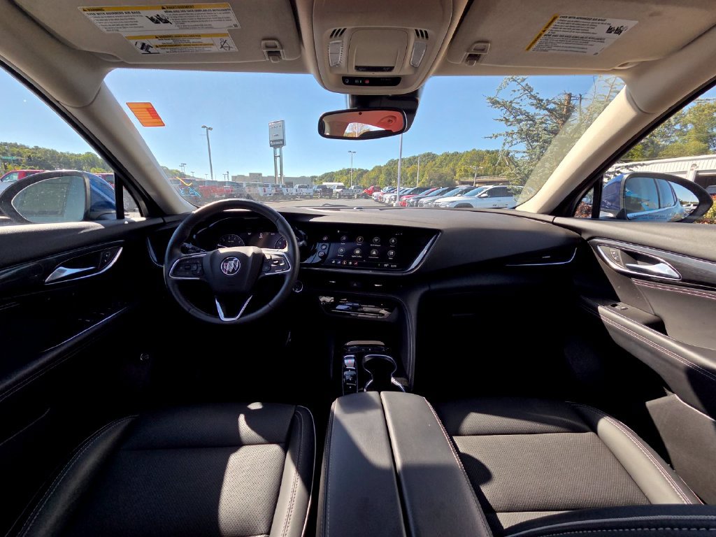 Used 2023 Buick Envision Essence FWD image 29