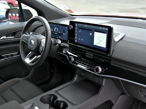 Used 2024 Honda Prologue EX image 47