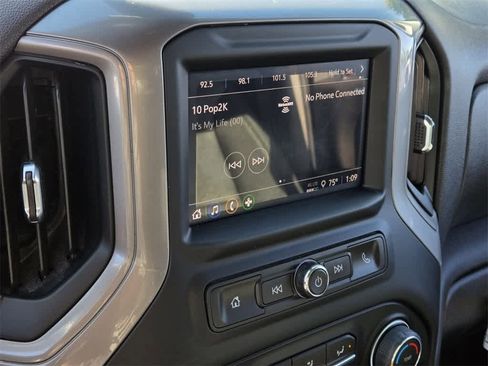 Used 2023 Chevrolet Silverado 1500 W/T image 22