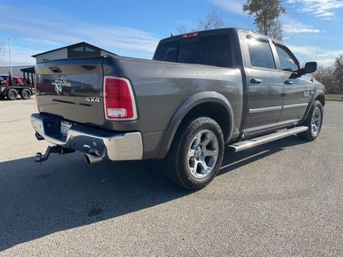 Used 2015 RAM 1500 Laramie w/ Convenience Group image 4