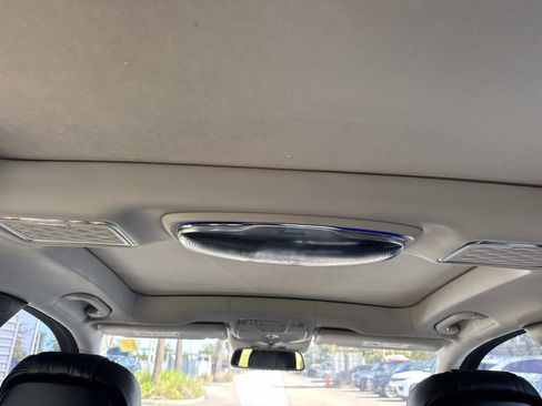 Used 2016 Mercedes-Benz Maybach S 600 image 16