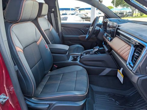 New 2026 GMC Canyon AT4 AWD/4WD image 30