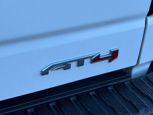 Used 2021 GMC Sierra 1500 AT4 w/ AT4 Premium Package AWD/4WD image 7