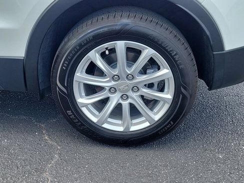 Used 2023 Cadillac XT4 Luxury FWD image 32