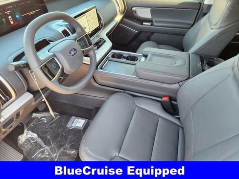 New 2025 Ford Expedition Max Active image 13