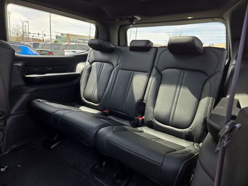 New 2026 Jeep Grand Wagoneer Limited AWD/4WD image 31