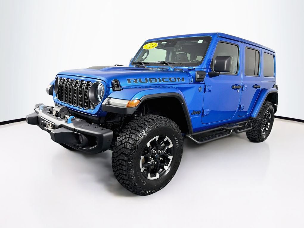 Used 2024 Jeep Wrangler Unlimited Rubicon 4xe AWD/4WD image 3