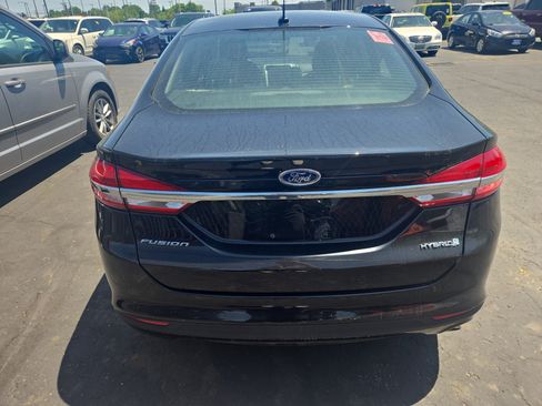 Used 2018 Ford Fusion S FWD image 6