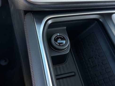 New 2025 Ford Expedition Max Active image 51