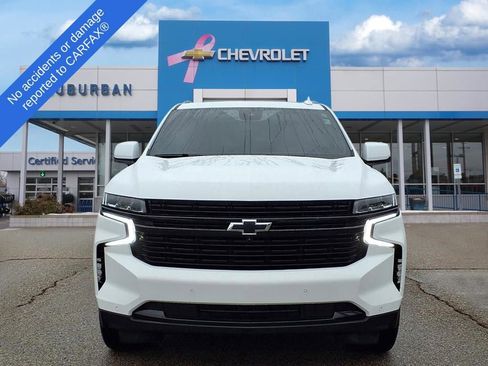 Used 2024 Chevrolet Tahoe RST w/ Luxury Package image 2