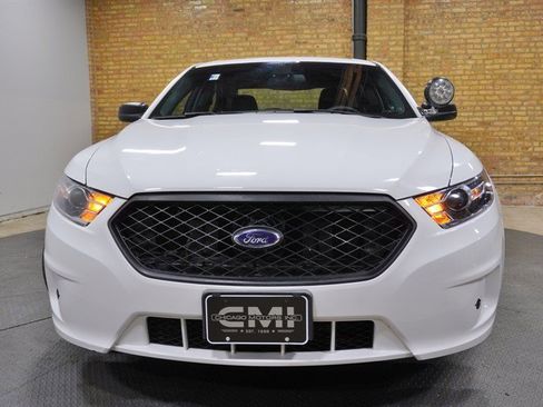 Used 2017 Ford Taurus Police Interceptor AWD image 4