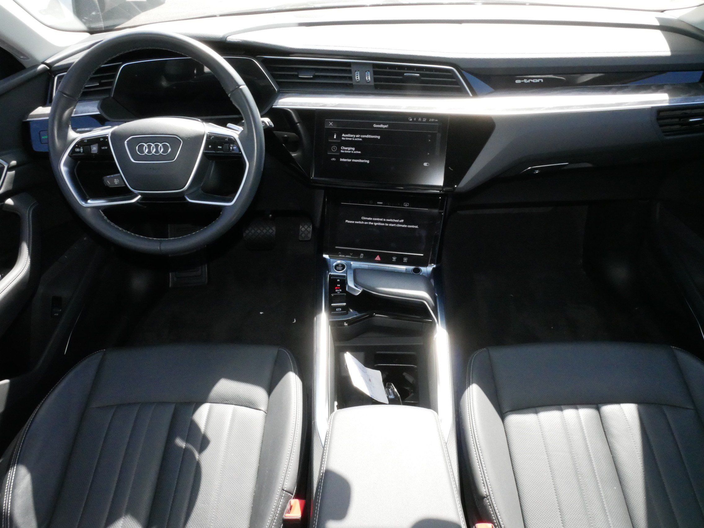 Used 2024 Audi Q8 e-tron Premium Plus w/ Premium Plus Package AWD/4WD image 10