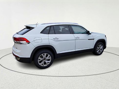 Used 2021 Volkswagen Atlas Cross Sport S image 6