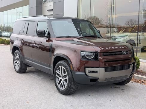 New 2026 Land Rover Defender 130 S image 6