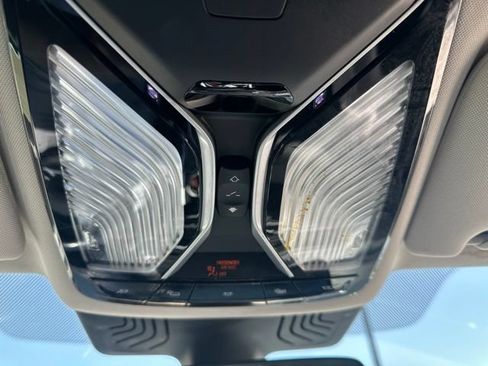Used 2016 BMW 750i xDrive AWD/4WD image 11