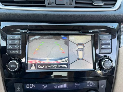 Used 2015 Nissan Rogue SL w/ SL Premium Package image 18