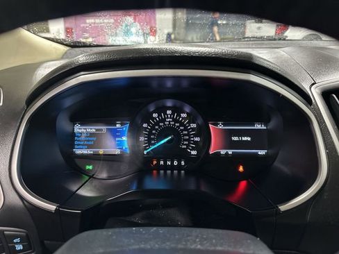 Used 2019 Ford Edge SEL w/ Equipment Group 201A image 14