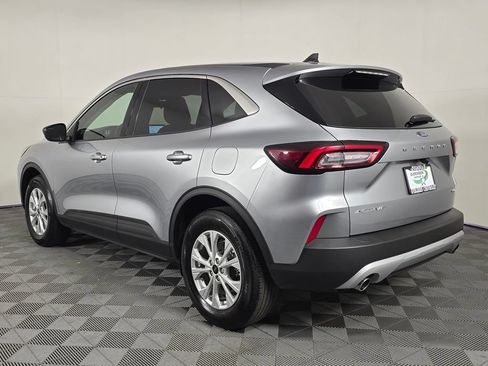 Used 2024 Ford Escape Active AWD/4WD image 5