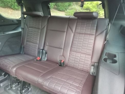 Used 2021 Cadillac Escalade Sport Platinum image 22