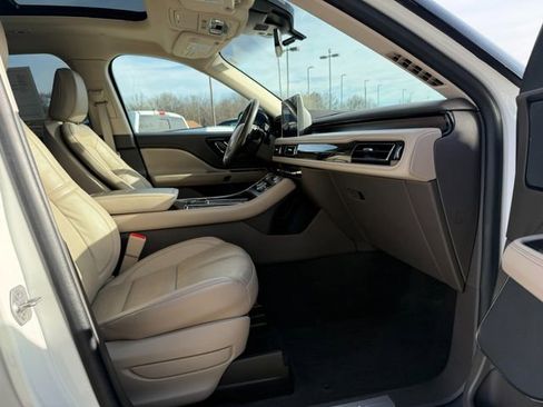 Used 2023 Lincoln Aviator Grand Touring w/ Equipment Group 301A image 9