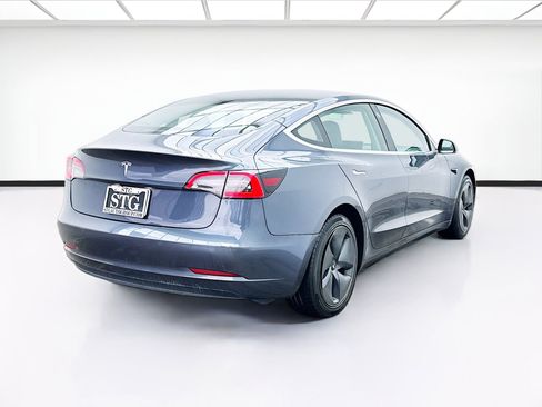 Used 2020 Tesla Model 3 Standard Range Plus image 4