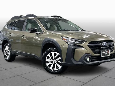 New 2025 Subaru Outback Premium image 2