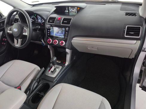 Used 2018 Subaru Forester 2.5i Premium AWD/4WD image 22