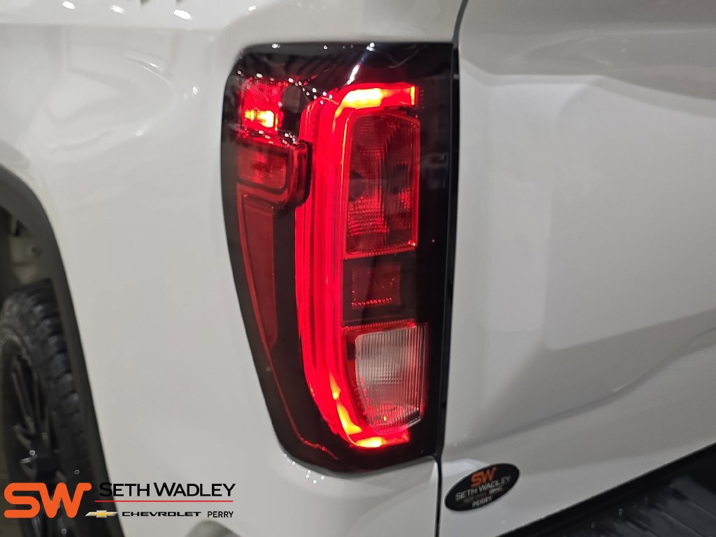 Used 2024 GMC Sierra 1500 Pro w/ Graphite Edition AWD/4WD image 34