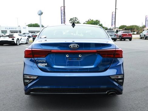 Used 2020 Kia Forte LXS FWD image 7