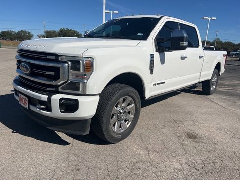 Used 2021 Ford F350 Platinum image 3