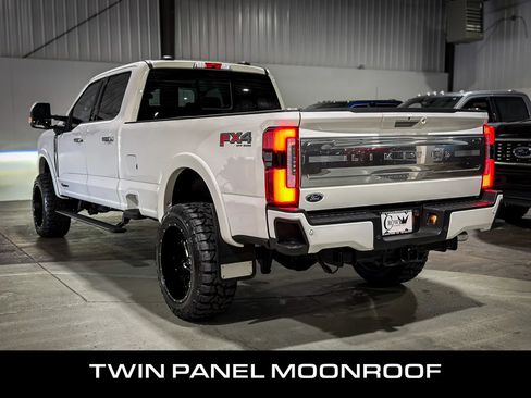 Used 2023 Ford F350 Limited w/ FX4 Off-Road Package AWD/4WD image 5