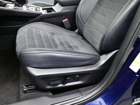 Used 2024 Mitsubishi Outlander SE image 13