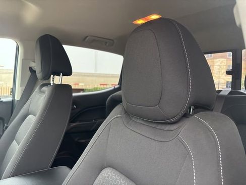 Used 2020 GMC Canyon SLE w/ Driver Alert Package AWD/4WD image 9