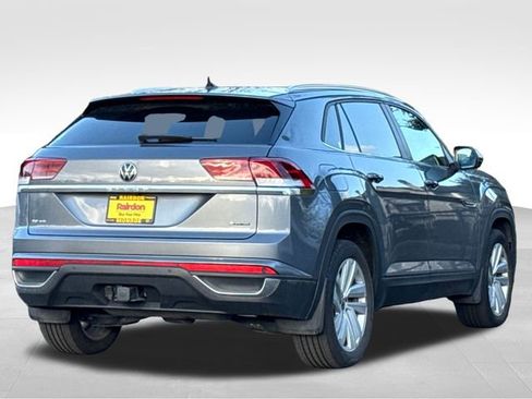 Used 2023 Volkswagen Atlas Cross Sport SE w/ Panoramic Sunroof Package image 9