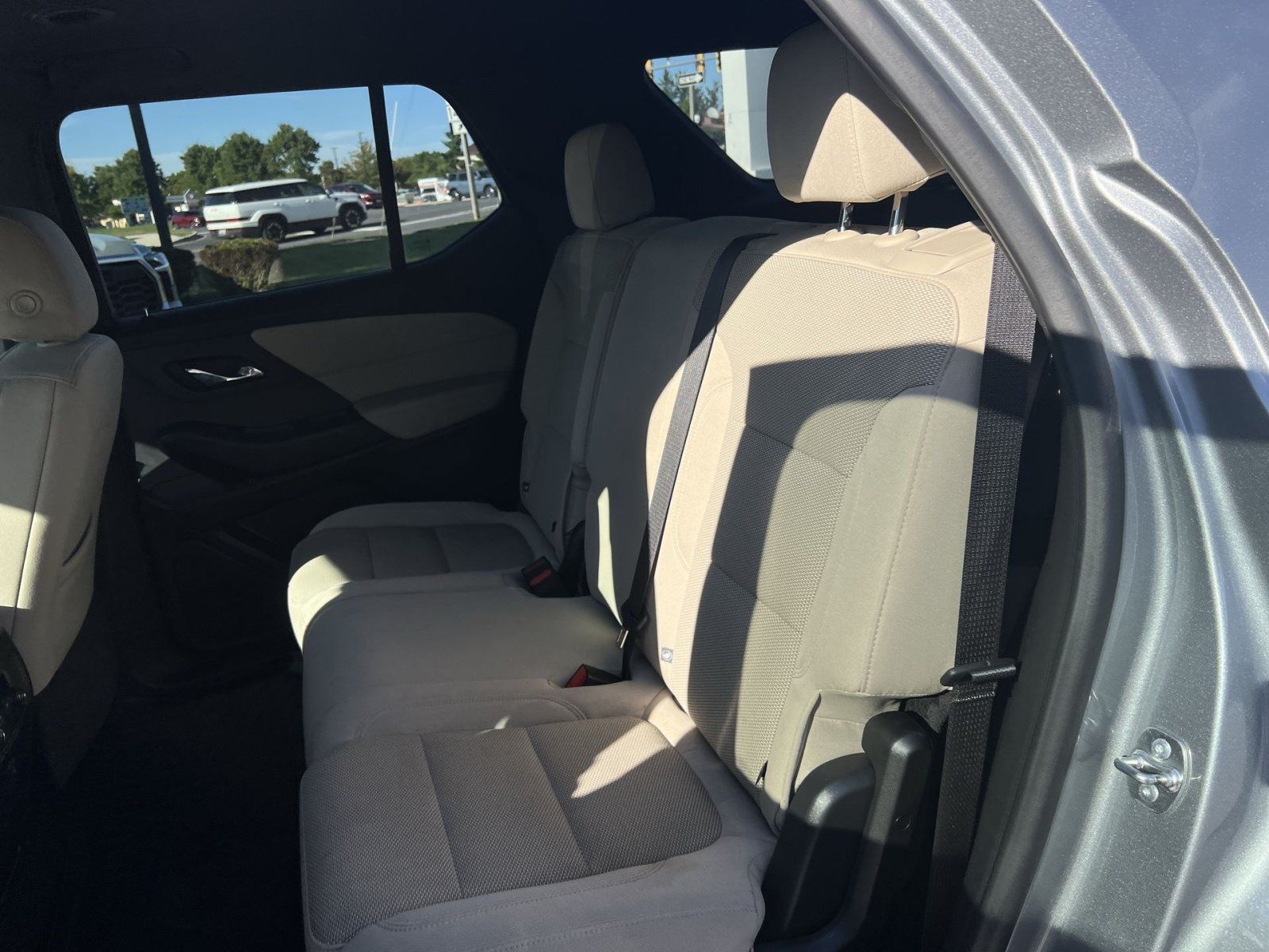 Used 2024 Chevrolet Traverse LT AWD/4WD image 23