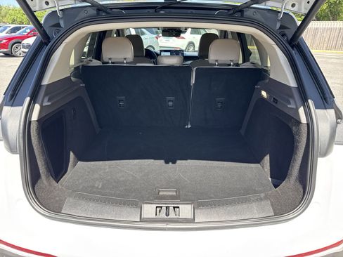 Used 2023 Lincoln Corsair Reserve w/ Equipment Group 201A FWD image 35