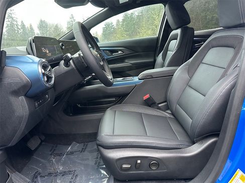 New 2026 Chevrolet Equinox EV LT image 19