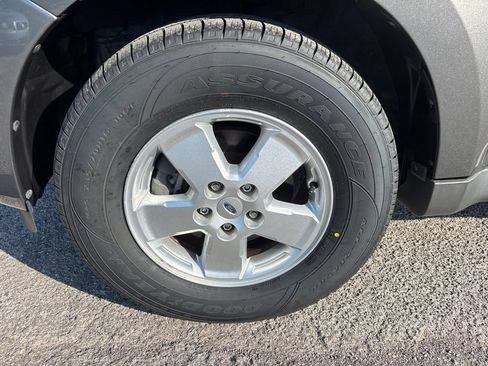 Used 2012 Ford Escape XLT FWD image 7