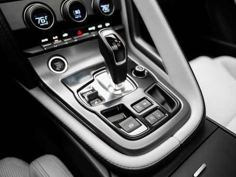 Used 2020 Jaguar F-TYPE Coupe image 51