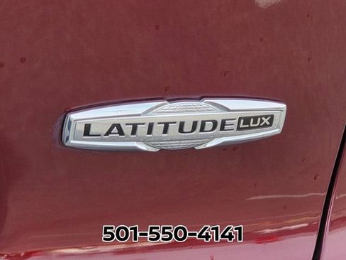 Used 2021 Jeep Cherokee Latitude Lux FWD image 7