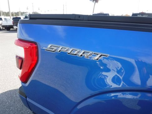 Used 2021 Ford F150 Lariat w/ Max Trailer Tow Package image 4